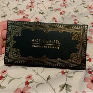 Ace Beauté Grandiose Palette
